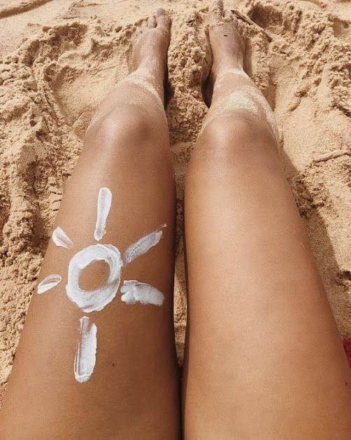 Strahlende Sommerhaut: Die ultimative Hautpflege-Routine für sonnenverwöhnte Tage
